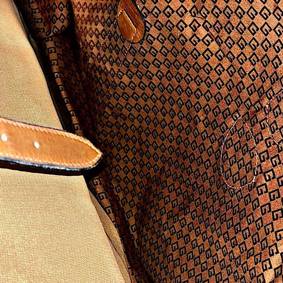 Authentic Vintage Gucci Rare Canvas Web Accent GG Interior Travel Bag - Picture 9 of 13